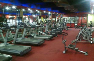 Rs. 199 for a 15 days workout session worth Rs. 2500 at Posh Fitness Studio