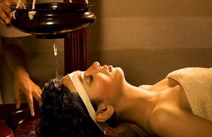 Rs. 299 for full body massage service worth Rs. 1200 at Ayurdarsanam Ayurvedic Clinic