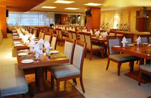 Rs. 32 to get 32% off on veg/ non-veg lunch buffet at The Yellow Chilli