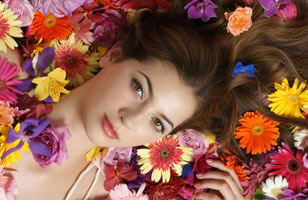 Looks (Unisex Salon)