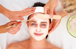 Aroma Beauty Clinic & Parlour