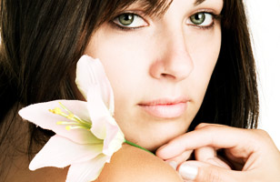Rs. 150 to get diamond skin polishing for your face worth Rs. 2000 at Advances Aesthetic Clinic