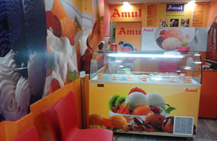 Rs. 10 for a buy-1-get-1 offer on ice creams at Amul