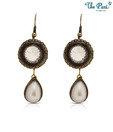 Pari Opulent Golden Earrings