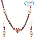 Vendee Maroon & Green Necklace Set