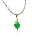 Nihaarika Pearls Sleek Green Onyx Heart Pendant