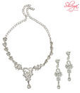 Shriya Shimmery Floral Necklace Set With Free Earrings