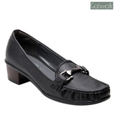 Catwalk Elegant Black Moccasins