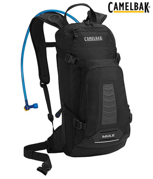Camelbak Firm and fashionable black backpack