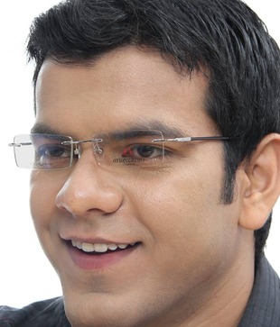Aruecchino Sophisticated Silver Eyewear