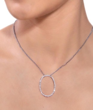 Bansri Oval Crystal Pendant Necklace