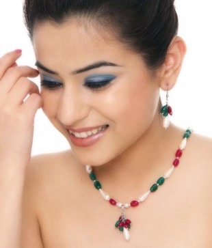 Isabella  Ruby Red & Emerald Green Agate Beads Necklace
