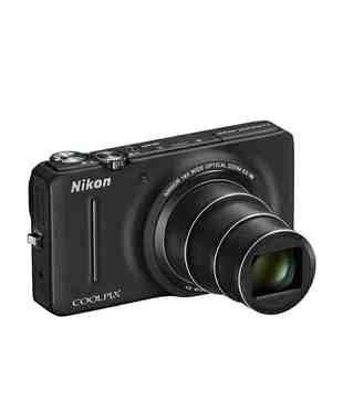 Nikon Coolpix S9200 16MP Point & Shoot Digital Camera (Black)