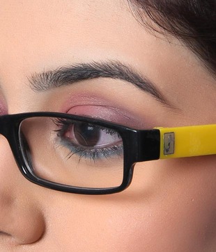 SD Alluring Black & Yellow Eyewear & Free Pen Worth 199