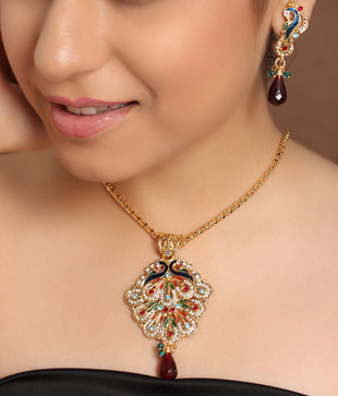 Sia Elaborate Pewter Necklace Set And Bracelet Combo