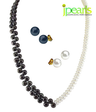 Jpearls Black & White Pearl Necklace Set With Double Earrings Pair