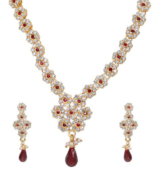 Deccan's Glittering Combo