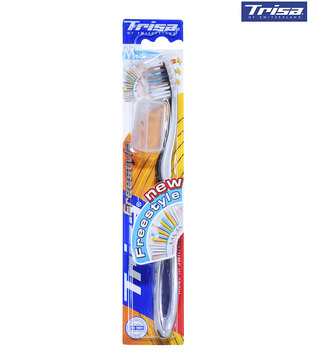 Trisa Tooth Brush Free Style Medium Black