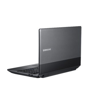 Samsung NP300E5C-A02IN Laptop  (3rd Gen Ci5-3210M/ 4GB/ 750GB/  Win7 HB)