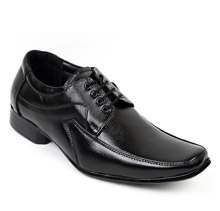 Lace-ups- Flat 30% & More Off