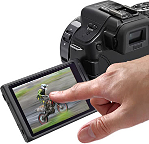 Description: http://shop.panasonic.com/images/product/2012/dmc-g5k/overview_touch_af_image02.jpg